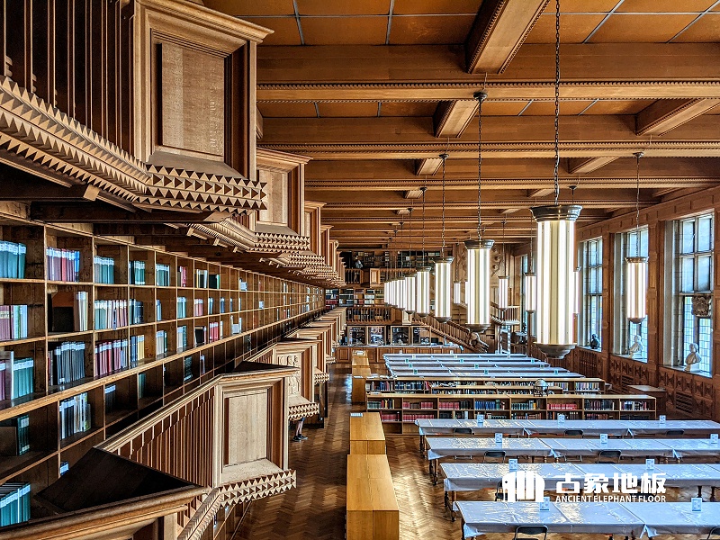 圖書館地板